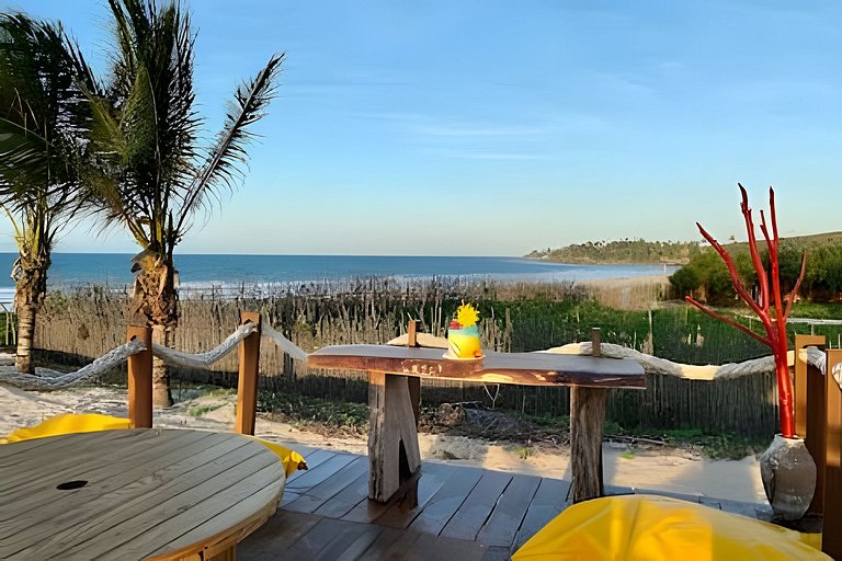 Casa Nossa Taiba onde familia e amigos vivem juntos.