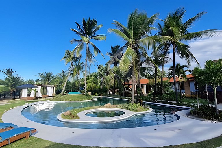 Casa Nossa Taiba onde familia e amigos vivem juntos.