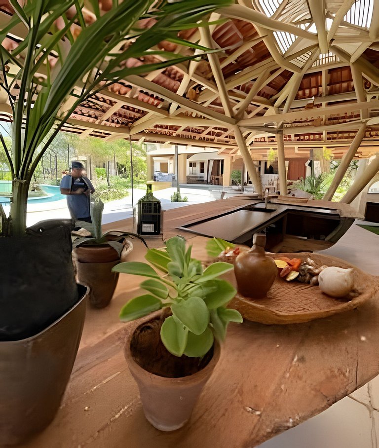 Casa Nossa Taiba onde familia e amigos vivem juntos.