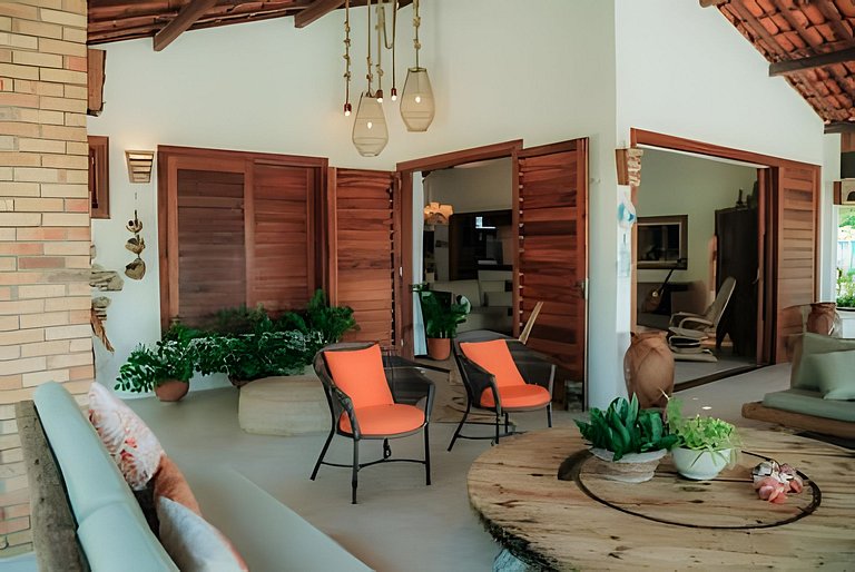 Casa Nossa Taiba onde familia e amigos vivem juntos.