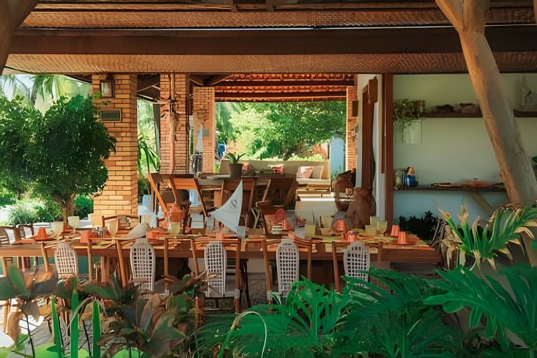 Casa Nossa Taiba onde familia e amigos vivem juntos.