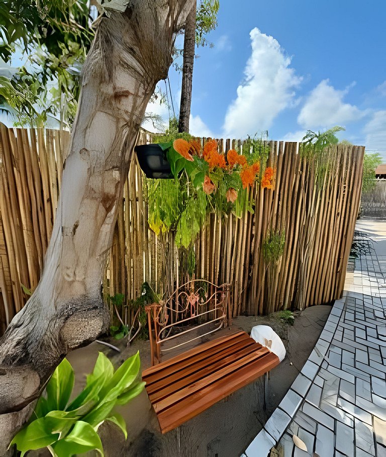 Casa Nossa Taiba onde familia e amigos vivem juntos.