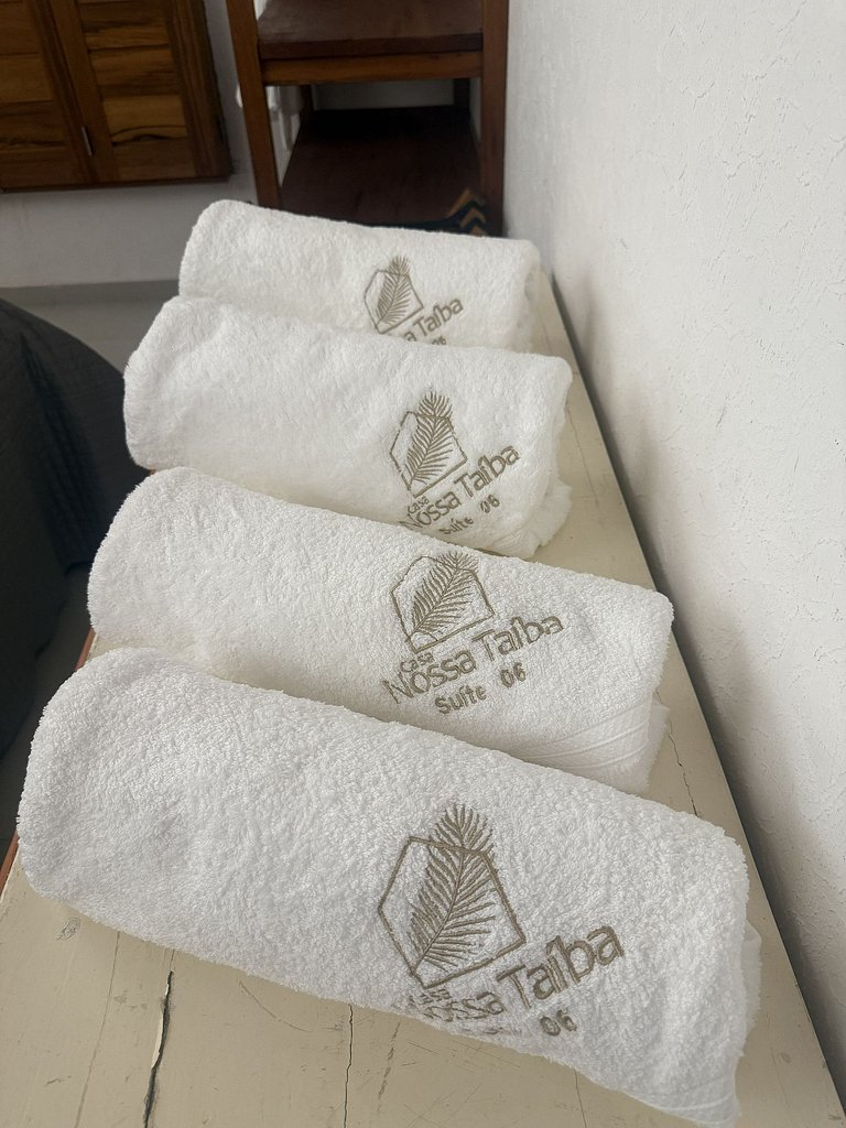 Casa Nossa Taiba onde familia e amigos vivem juntos.
