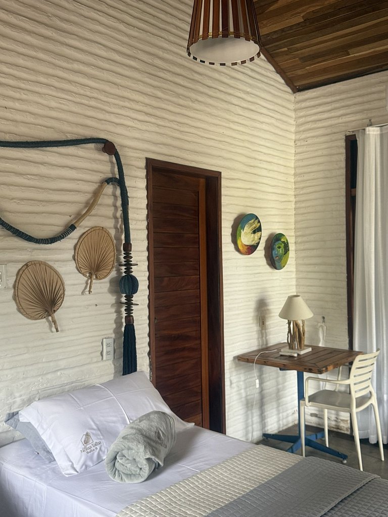 Casa Nossa Taiba onde familia e amigos vivem juntos.
