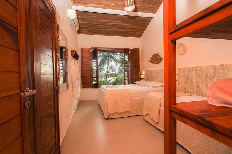 Casa Nossa Taiba onde familia e amigos vivem juntos.